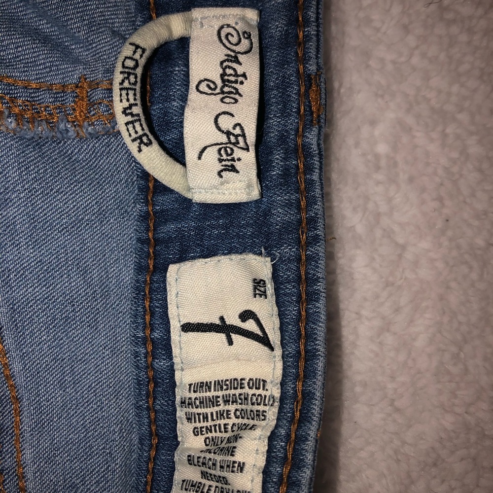 Jeans - Picture 3 of 3